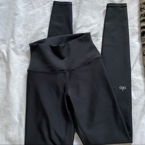 ALO Leggings BRAND NEW